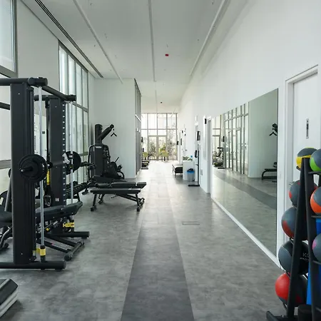 Wealthystays 2br Flat, Gym, 11th Floor, Center * Nikozja