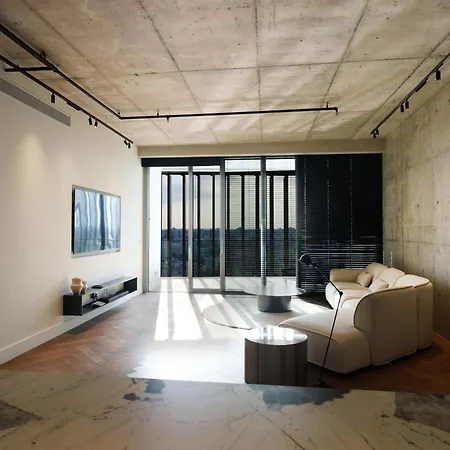 Wealthystays 2br Flat, Gym, 11th Floor, Center Apartament